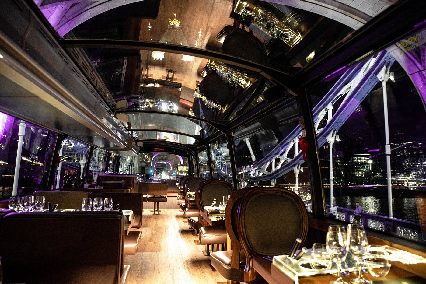 inside-the-restaurant-1