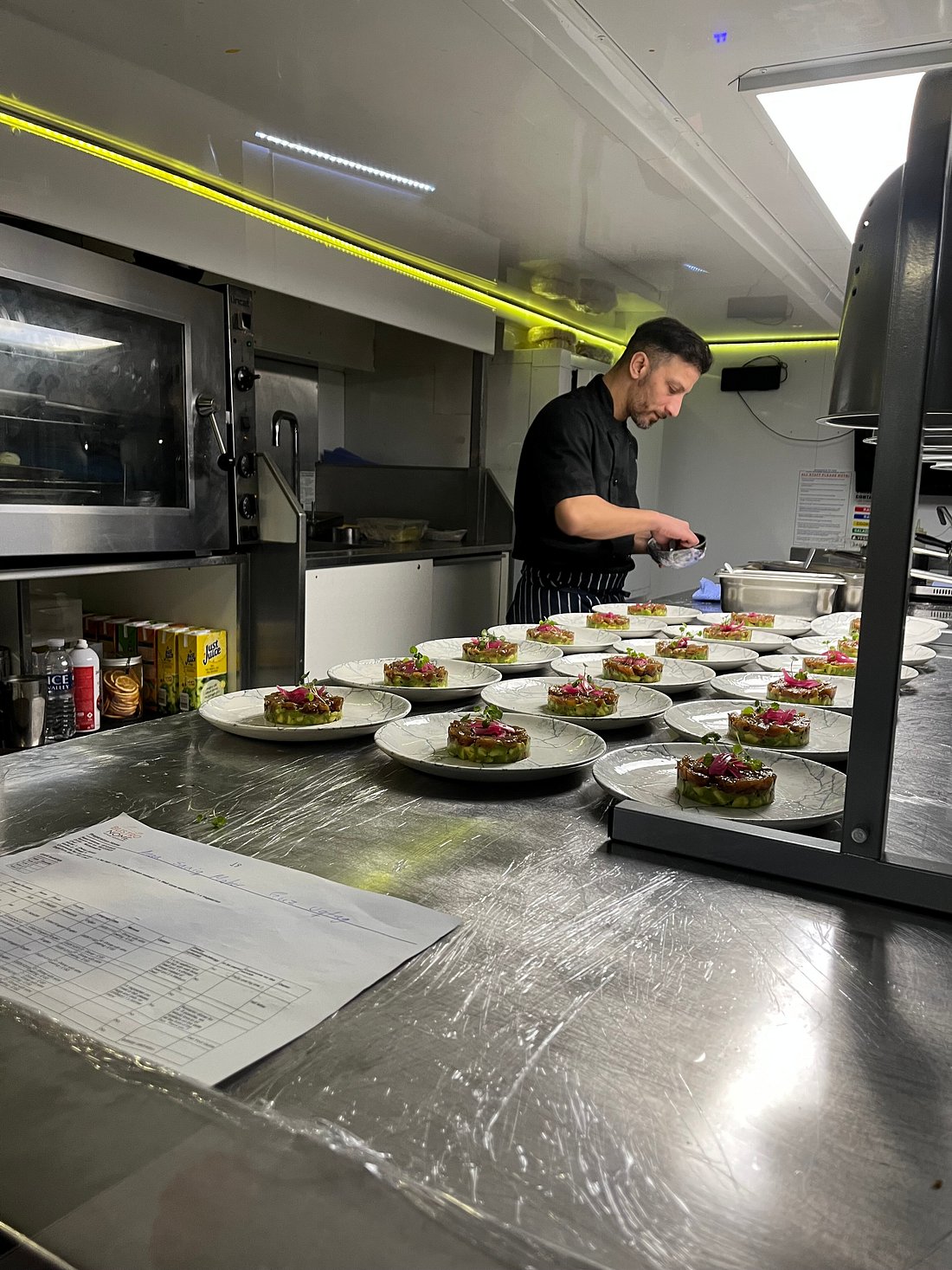 kitchen-chef-1