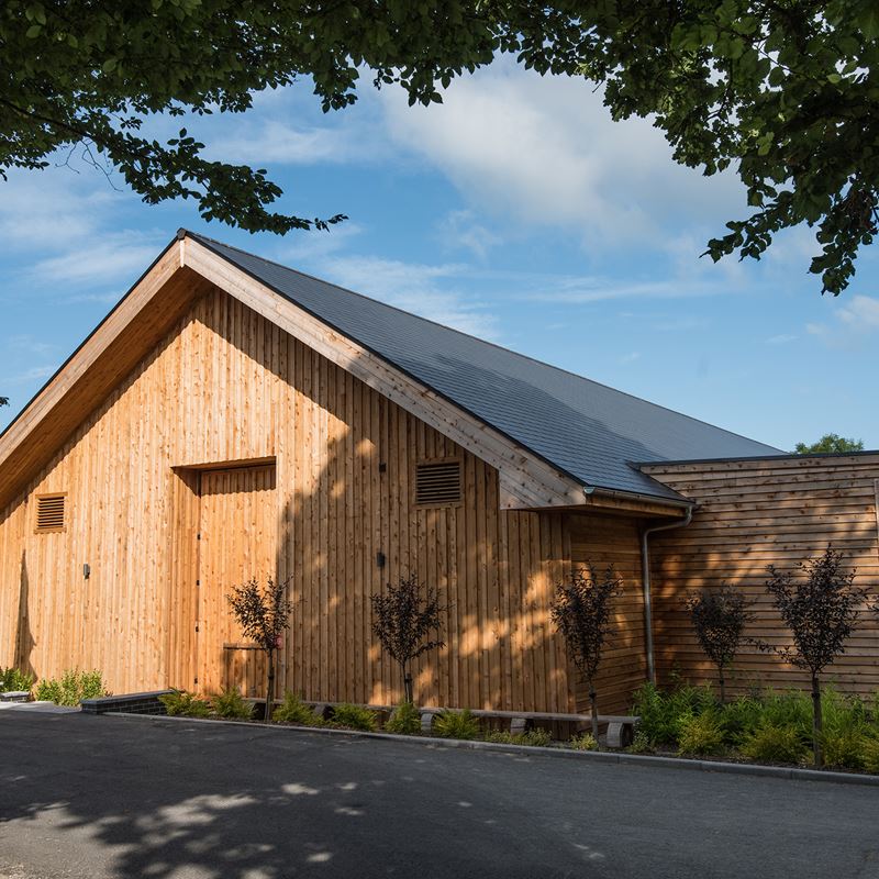 Longleat-Barn-1