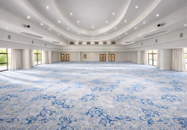 National Suite empty ballroom with a domed ceiling and patterned carpet