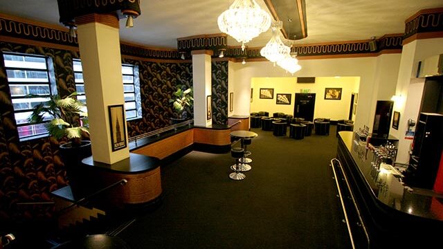 The-Deco-Lounge