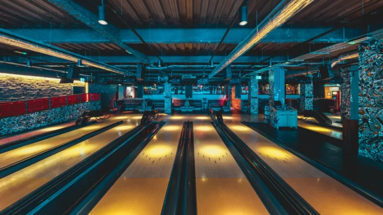Private-hire-bowling-lane